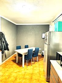 APPARTAMENTO 5 vani COMODO AI SERVIZI