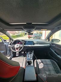 VOLKSWAGEN GOLF 8 GTI
