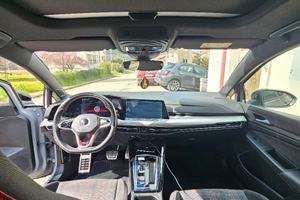 VOLKSWAGEN GOLF 8 GTI