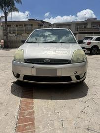 Ford fiesta unico proprietario