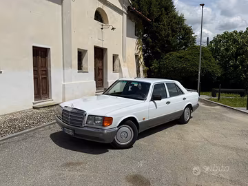 Mercedes 300 SE W126