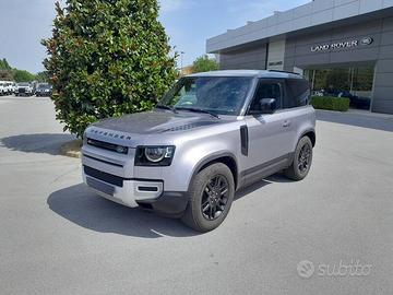 Land Rover Defender 3.0D I6 250 90 SE AWD auto.