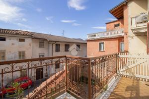 CASA SEMINDIPENDENTE A LUMEZZANE