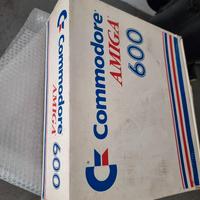 Amiga 600 ben conservata