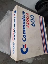 Amiga 600 ben conservata