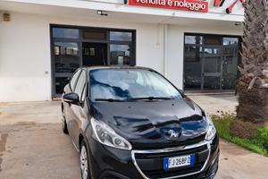 Peugeot 208 BlueHDi 75 5 porte Allure