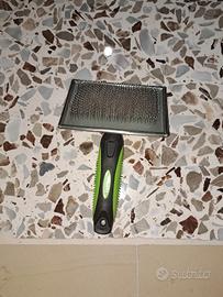 spazzola per cani/gatti