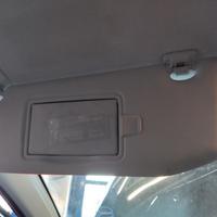 Aletta parasole sinistra PEUGEOT 208 del 2017