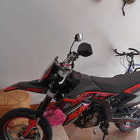 Vendo moto 125