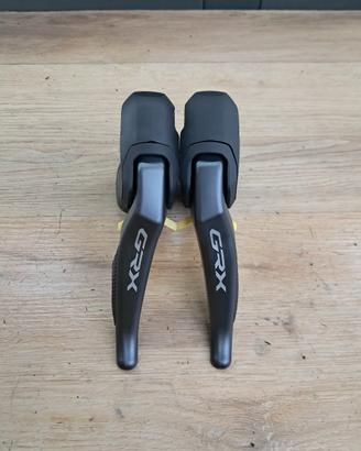 Leve Shimano GRX Di2 11x2 NUOVE