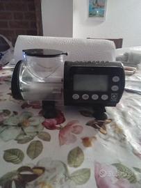 Mangiatoia automatica JBL