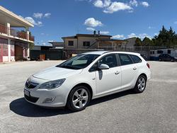 Opel Astra 1.7 CDTI 110CV Sports Tourer Cosmo