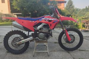 Splendida honda crf 250 del 2023 perfetta