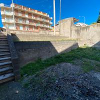 Appartamento da Ristrutturare con giardino Rif.733