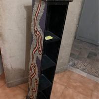 Mobiletto da stanzetta con scaffali