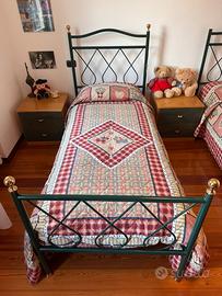 Letto in ferro battuto con rete e materasso