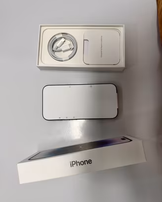 Apple iPhone 16 Pro 128GB – NUOVO MAI USATO