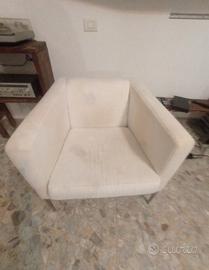 Poltrona Ikea color panna