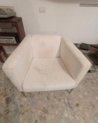 Poltrona Ikea color panna