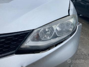 FARO ANTERIORE SINISTRO NISSAN Pulsar Serie FARO P