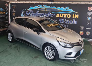 Renault Clio TCe 12V 90 CV 5 porte Moschino Life