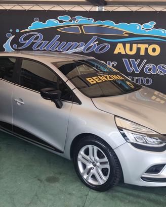 Renault Clio TCe 12V 90 CV 5 porte Moschino Life