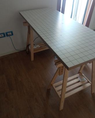 Scrivania ikea