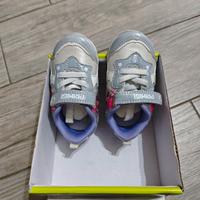 scarpe bimba Primigi con luci