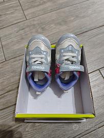 scarpe bimba Primigi con luci