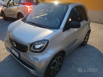 SMART FORTWO AUTOMATICA NAVIGATORE