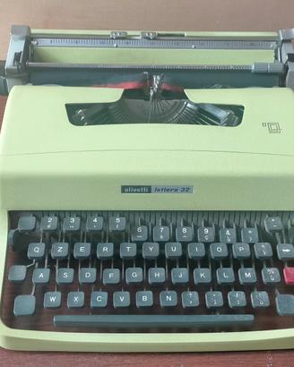 Macchina da scrivere