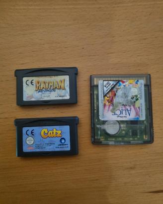 tre cartucce per Game Boy Color
