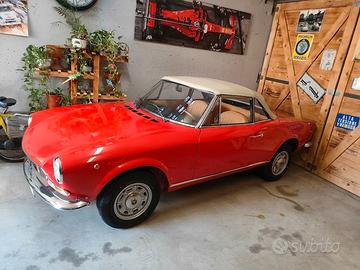 Fiat 124 sport spider 1.4cc 1 serie