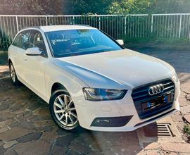 AUDI A4 4ª serie - 2015