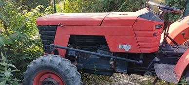 Trattore agricolo gommato