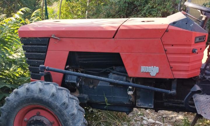 Trattore agricolo gommato