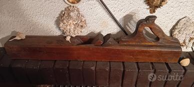 Pialla in legno