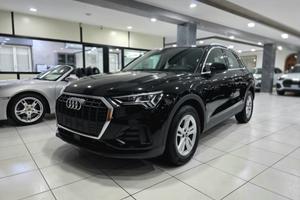 AUDI Q3 35 2.0 TDI 150CV Business Navi - Fari Fu