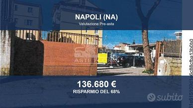 Immobile in asta di 850 m² a Napoli