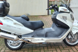 Suzuki 650 executive