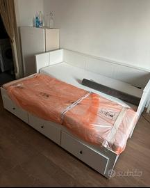 Letto Ikea HEMNES + 2 materassi Abygdala