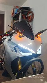 ducati supersport S ohlins 950