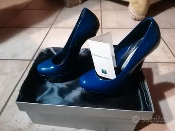 scarpe con tacco di marca