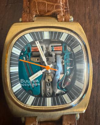 Orologi vintage Bulova accutron tv e Zenith defy