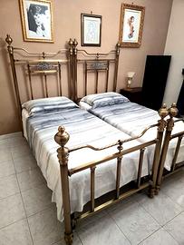 Letti singoli in ottone e argento stile classico
