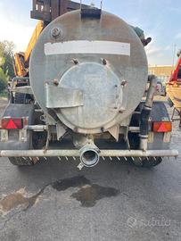 Rimorchio botte d'acqua