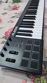 tastiera Alesis V49