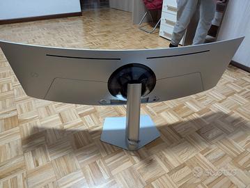 Samsung QHD 240HZ Curvo 49" GUARDA I MIEI ANNUNCI 