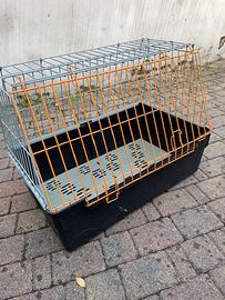 Gabbia per cani in auto