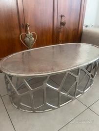 Tavolino artigianale in alluminio fuso